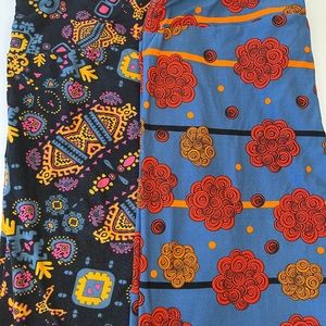LuLaRoe Tall and Curvy Leggings.